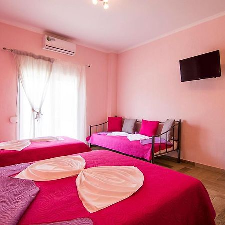 Christodoulos Eleftheria House Vrasná Esterno foto