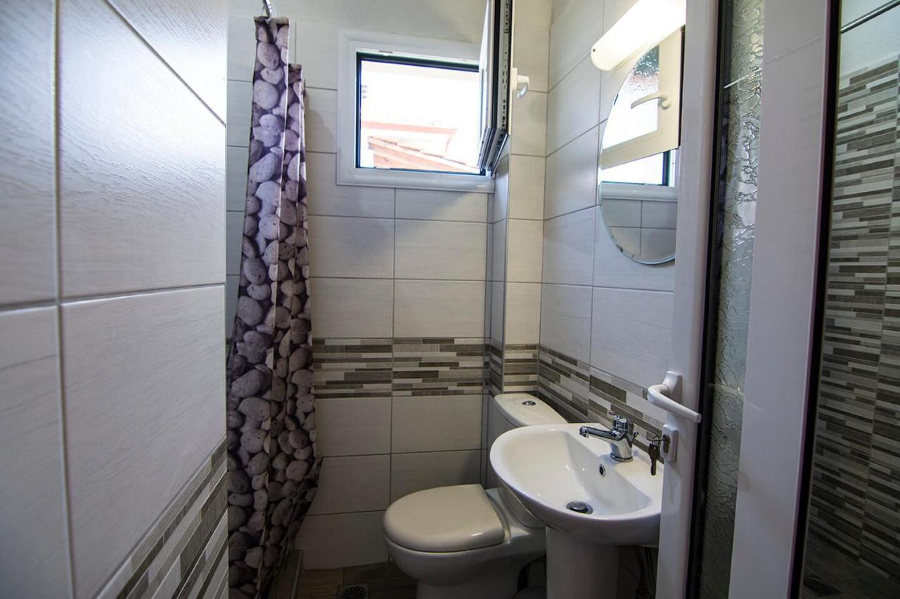 Christodoulos Eleftheria House Vrasná Esterno foto