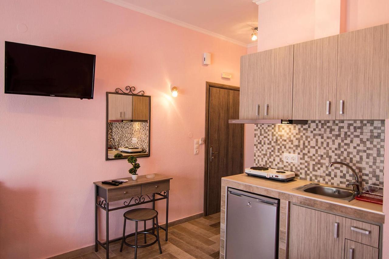 Christodoulos Eleftheria House Vrasná Esterno foto